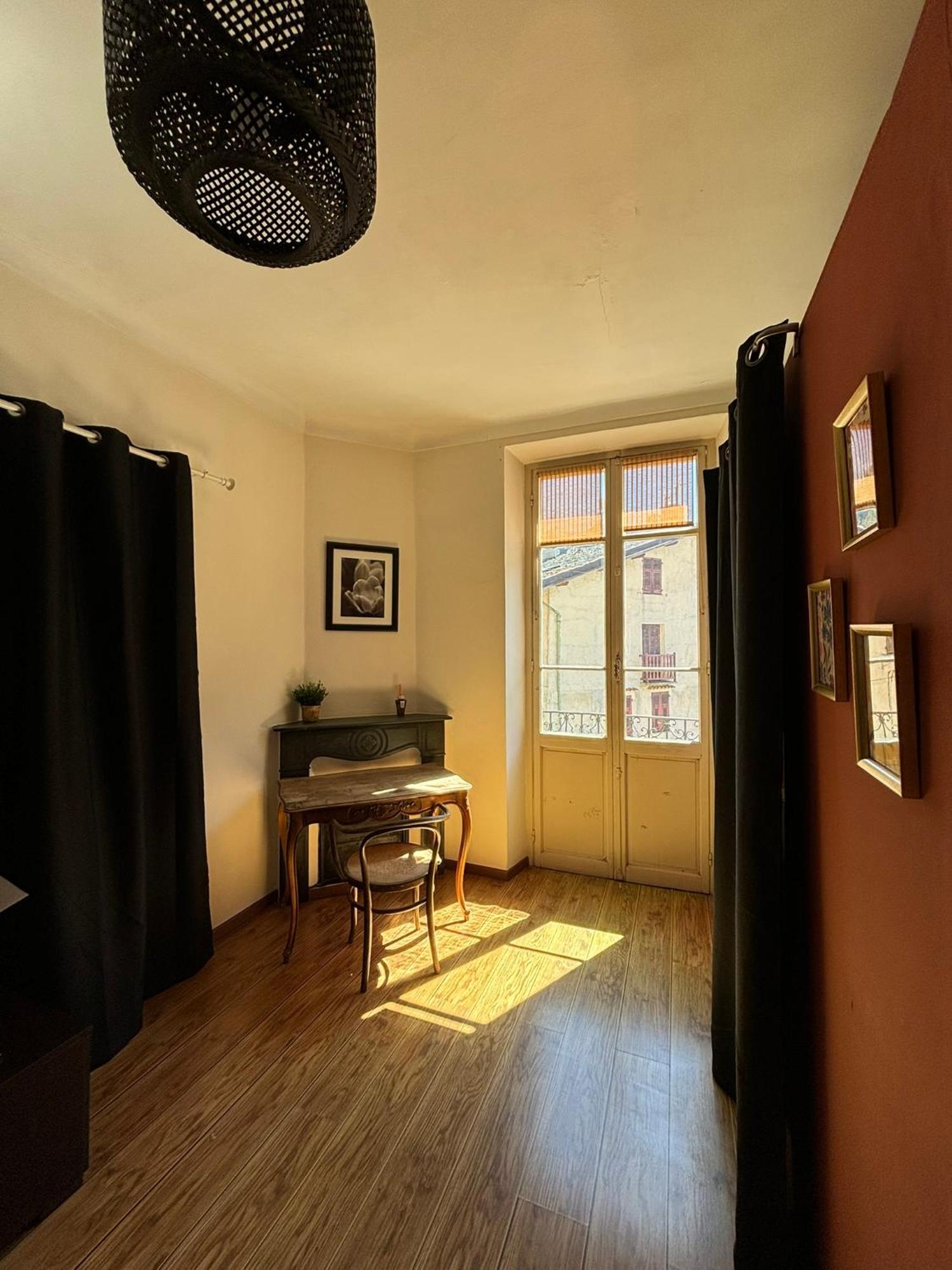 Hotel Fleur Des Alpes La Brigue ภายนอก รูปภาพ